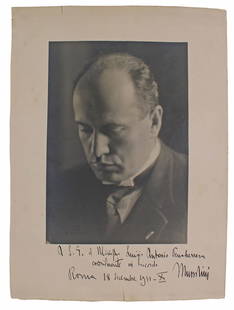 Benito Mussolini "Rome December 18 1931 - X" Signed 10.25 x 13.25 Photo BAS: Benito Mussolini "Rome December 18 1931 - X" Signed 10.25 x 13.25 Photo BAS Autograph Authentication: Beckett Original/Reproduction: Original Product Coa: Beckett Product Signed By Name: Benito Mussol