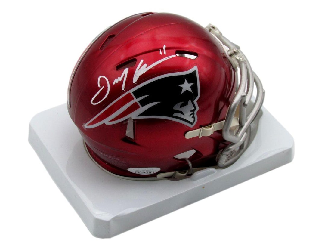 Julian Edelman Autographed Flash Mini Football Helmet Patriots JSA 179674: Julian Edelman Autographed Flash Mini Football Helmet Patriots JSA 179674 Sport: Football Product: Helmet Original/Reprint: Original Team: New England Patriots Autograph Authentication: JSA League: NF
