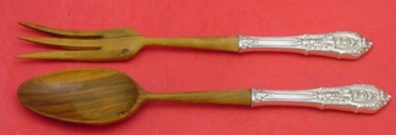 Rose Point by Wallace Sterling Silver Salad Serving Set w/ Olive Wood 11": Rose Point by Wallace Sterling Silver Salad Serving Set w/ Olive Wood 11" Pattern: Rose Point Composition: Sterling Silver Type: Set Maker: Wallace Age: 1900-1940 Rose point by wallacesterling silver