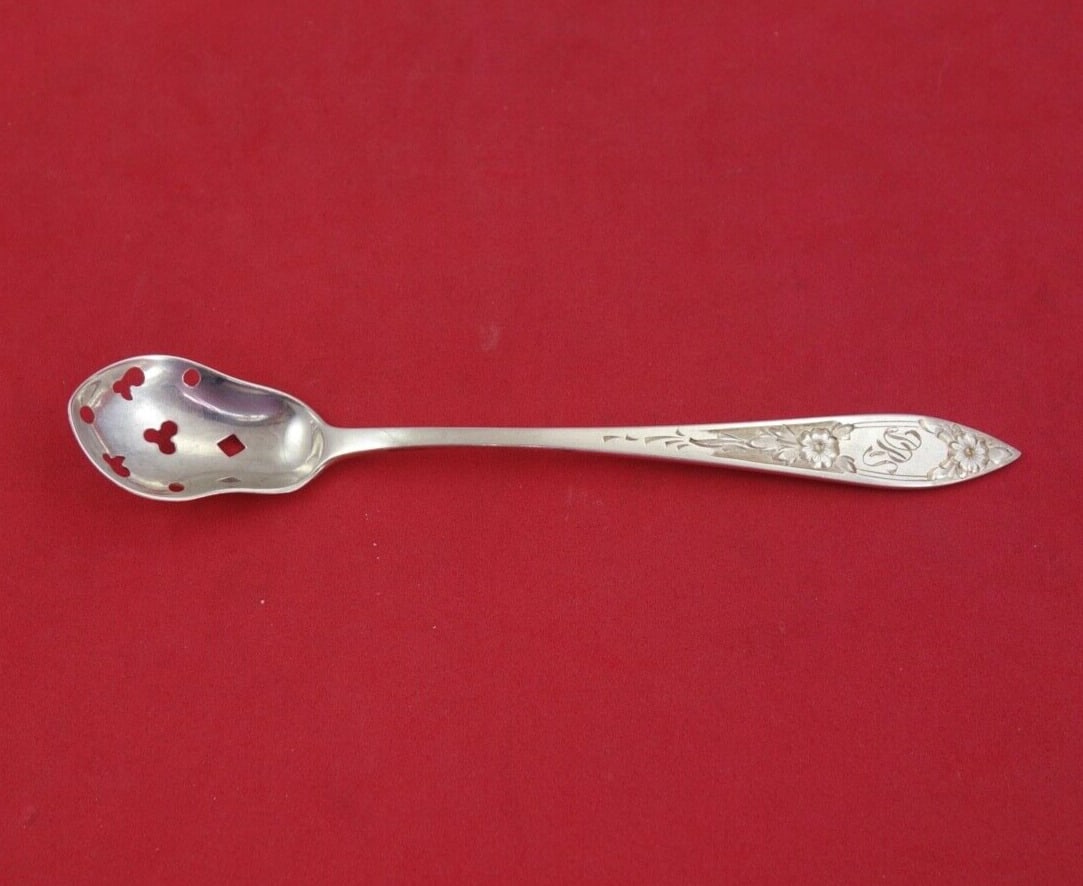 Lorraine by Schofield Sterling Silver Olive Spoon original 5 3/4": Lorraine by Schofield Sterling Silver Olive Spoon original 5 3/4" Pattern: Lorraine Composition: Sterling Silver Type: Serving Spoon Maker: Schofield Age: 1896 Lorraine by schofieldlorraine by schofie