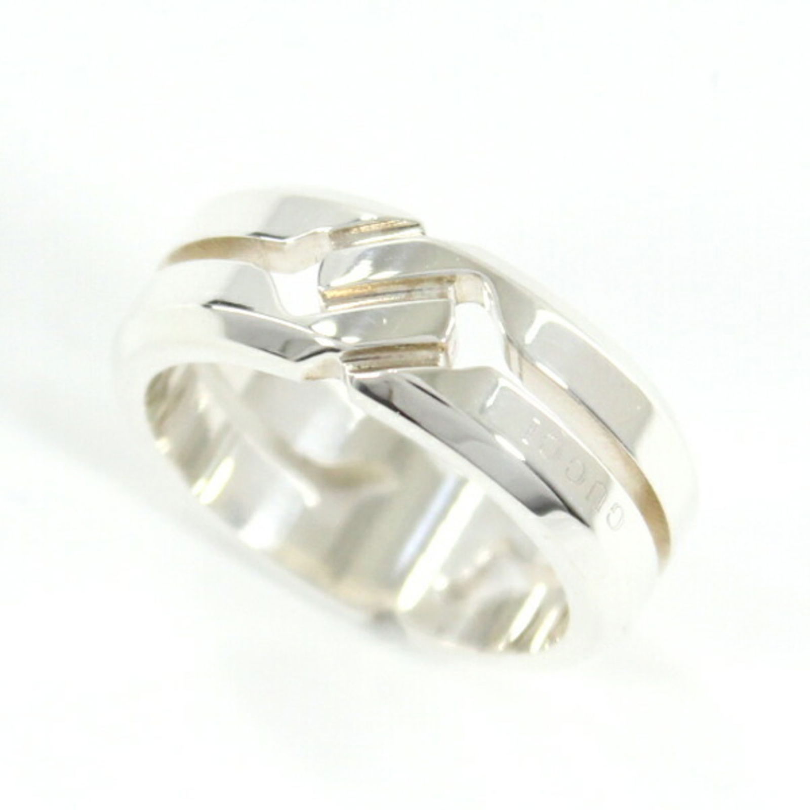 Gucci knot ring silver 925 #12 actual size 11 men's women's GUCCI SILVER AG925 fashion: Gucci knot ring silver 925 #12 actual size 11 men's women's GUCCI SILVER AG925 fashion Brand: Gucci Model: Knot ring notation 12 Type: Band ring Style: Fashion Gender: Men Women Color: Silver Material