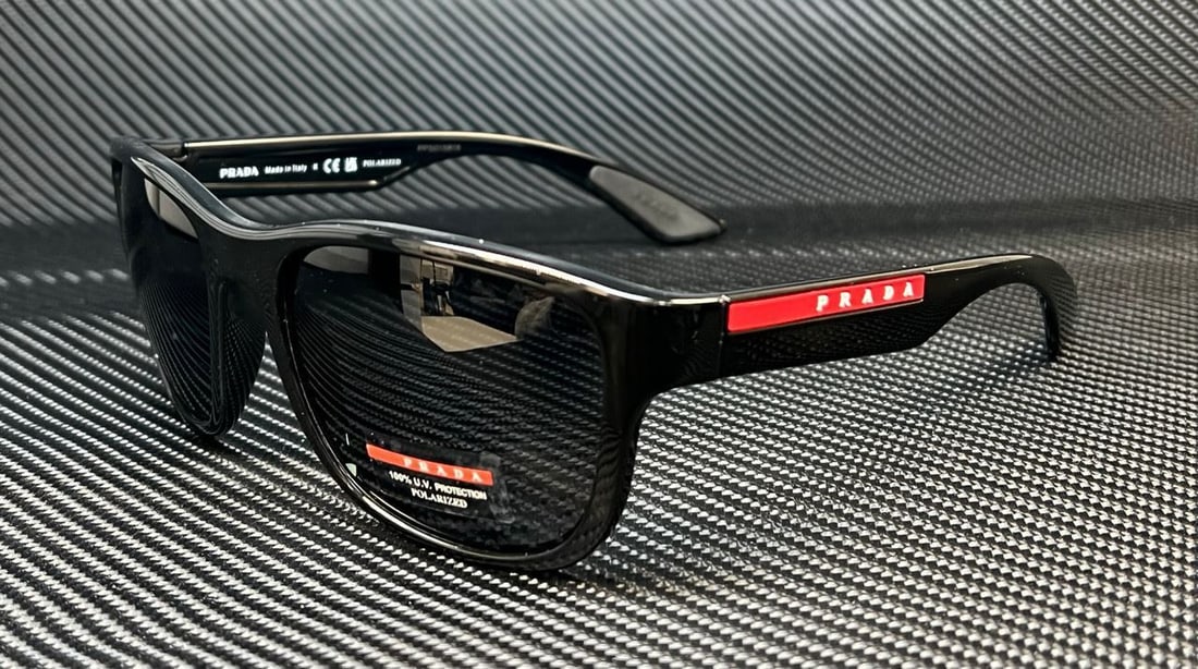 PRADA LINEA ROSSA PS 01US 1AB5Z1 Shiny Black Grey Polarized 59 mm Sunglasses: PRADA LINEA ROSSA PS 01US 1AB5Z1 Shiny Black Grey Polarized 59 mm Sunglasses Type: Sunglasses Frame Color: Black New The MYNT Guarantee: All items in this auction are guaranteed to be 100% authentic. 