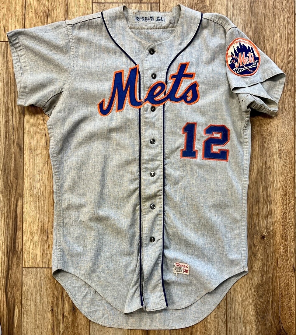 RARE- 1971 KEN BOSWELL New York Mets Game Used Road Flannel Jersey: RARE- 1971 KEN BOSWELL New York Mets Game Used Road Flannel Jersey Sport: Baseball Player: Ken Boswell Features: Used in Game Team: New York Mets Event/Tournament: 1971 Season None While the lot image