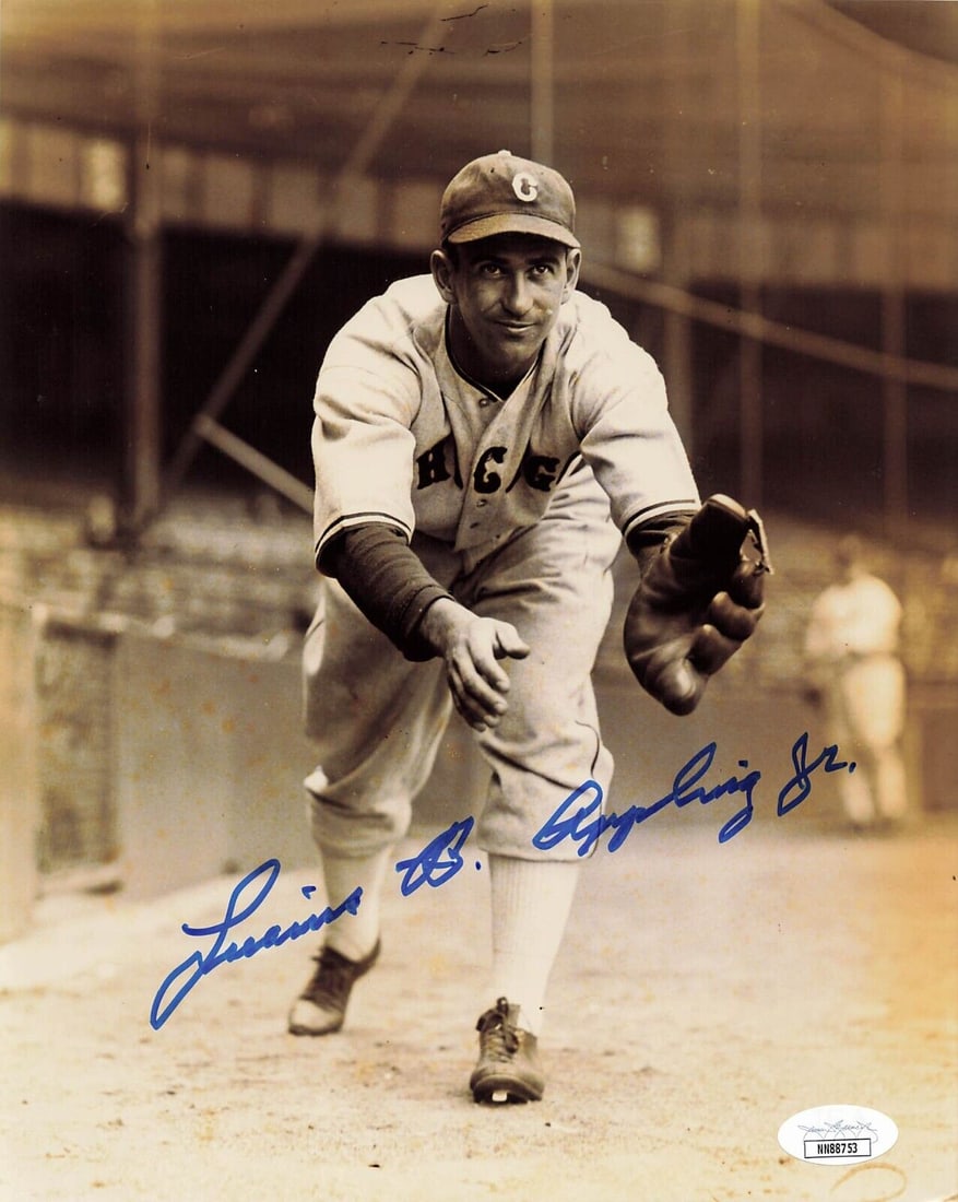 Luke Appling Signed/Inscribed Lucius B Appling Jr 8x10 Photo Chicago White Sox: Luke Appling Signed/Inscribed Lucius B Appling Jr 8x10 Photo Chicago White Sox Player: Luke Appling Sport: Baseball-MLB Signed: Yes Autograph Authentication: James Spence Authentication (JSA) Original