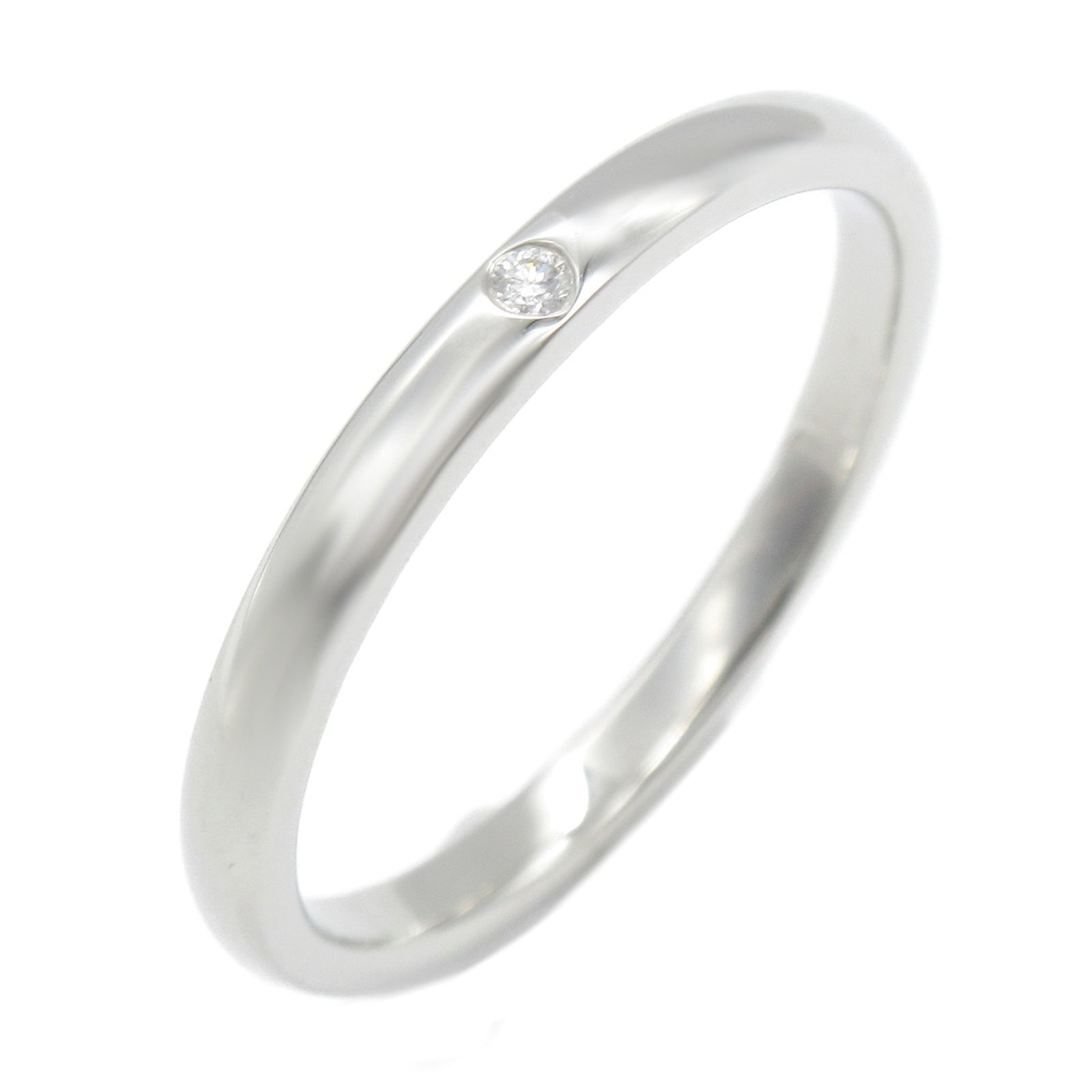 TIFFANY&CO Stacking band ring 1P diamond Ring Clear Pt950Platinum Clear: TIFFANY&CO Stacking band ring 1P diamond Ring Clear Pt950Platinum Clear Brand: Tiffany Type: Band ring Material: Platinum Color: Other Gender: Women Size: 24(Japan size)Ring width:2.7mm(0.1) Condition