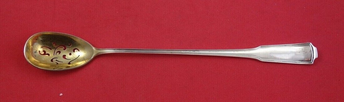 American Chippendale by Frank Smith Sterling Silver Olive Spoon GW 7 7/8": American Chippendale by Frank Smith Sterling Silver Olive Spoon GW 7 7/8" Maker: Frank Smith Composition: Sterling Silver Age: 1900-1940 Pattern: American Chippendale Type: Serving Spoon American chip