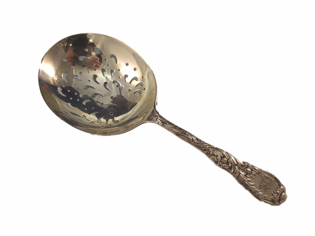 Chrysanthemum by Tiffany and Co Sterling Silver Cocktail Spoon Pierced Unusual: Chrysanthemum by Tiffany and Co Sterling Silver Cocktail Spoon Pierced Unusual Age: 1850-1899 Type: Spoon Pattern: Chrysanthemum Composition: Sterling Silver Maker: Tiffany & Co. Featured Refinements: