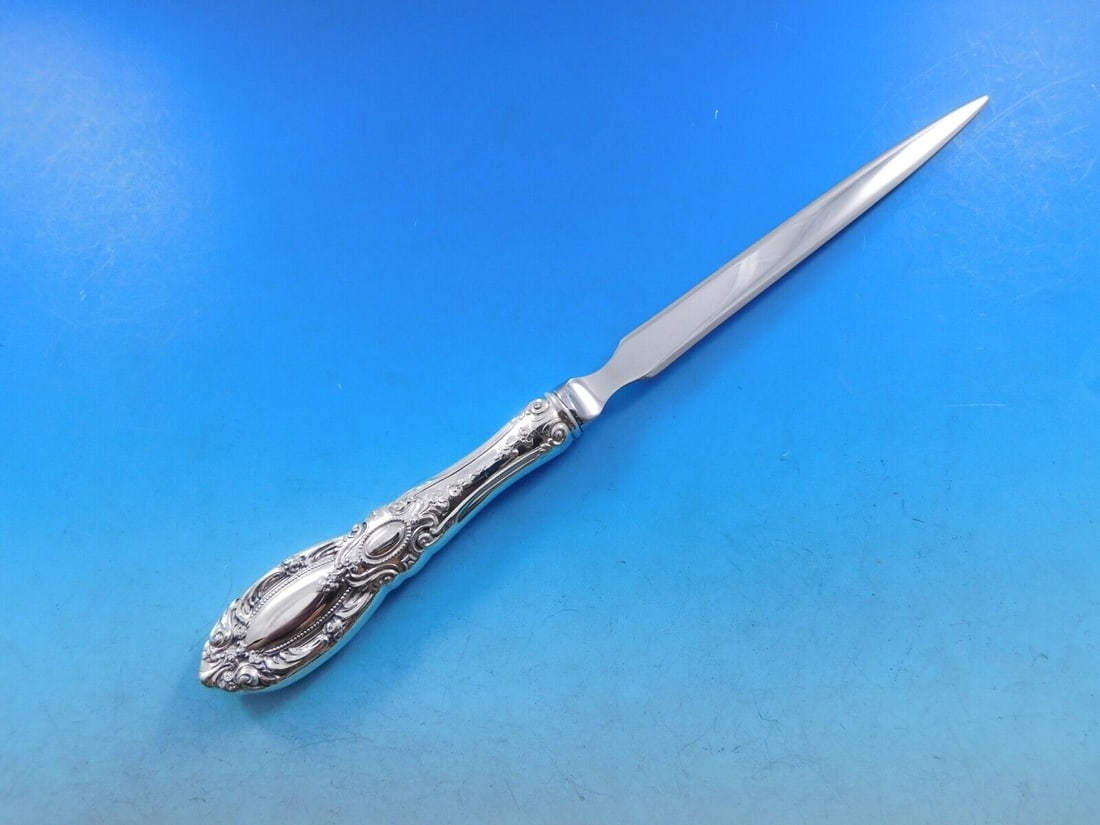King Richard by Towle Sterling Silver Letter Opener HHWS Custom Made 9": King Richard by Towle Sterling Silver Letter Opener HHWS Custom Made 9" Pattern: King Richard Composition: Sterling Silver Type: Letter Opener Maker: Towle Age: 1900-1940 King richard by towle sterlin