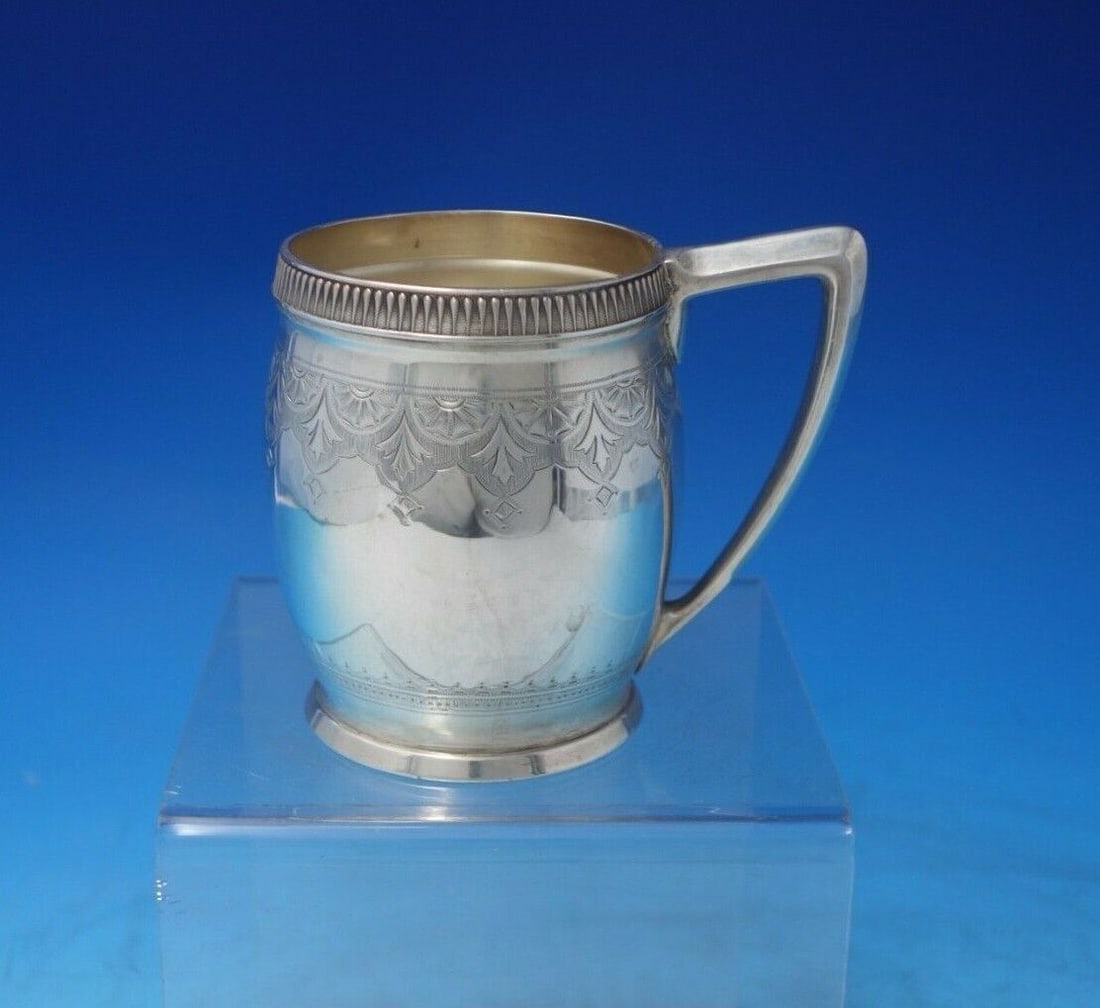 Bright-Cut Gorham Sterling Silver Child's Cup #513 3 7/8" x 4 1/4": Bright-Cut Gorham Sterling Silver Child's Cup #513 3 7/8" x 4 1/4" Maker: Gorham Type: Cup Composition: Sterling Silver Gorhamwonderful gorham sterling silver bright-cut child's cup marked #513. This