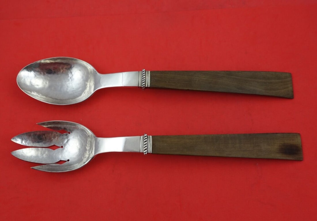 William Spratling Mexican Sterling Silver Salad Serving Set 2pc Wood Rope Design: William Spratling Mexican Sterling Silver Salad Serving Set 2pc Wood Rope Design Type: Salad Servers Region: Mexico Material: Silver Maker: William Spratling William spratlingmexican sterling silver w
