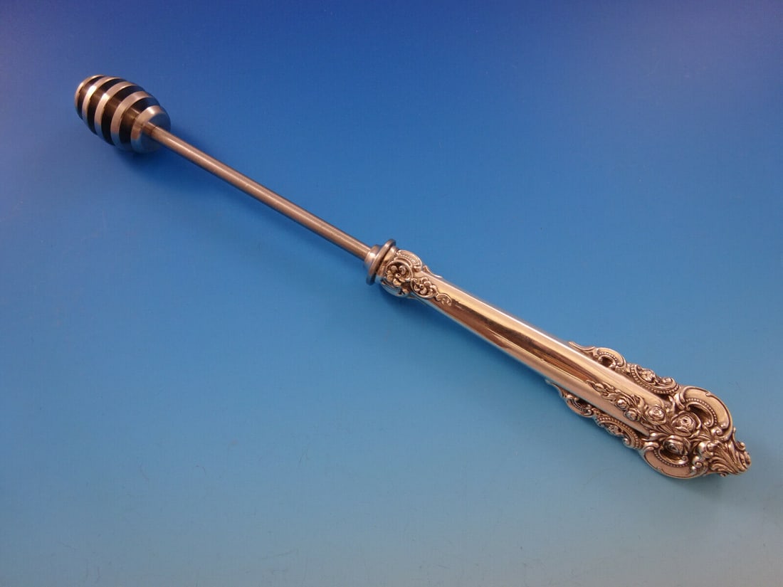Grande Baroque by Wallace Sterling Silver Honey Dipper Custom Made New item!: Grande Baroque by Wallace Sterling Silver Honey Dipper Custom Made New item! Featured Refinements: Grand Baroque Silverware Composition: Sterling Silver Age: Post-1940 Pattern: Grande Baroque Type: Ho