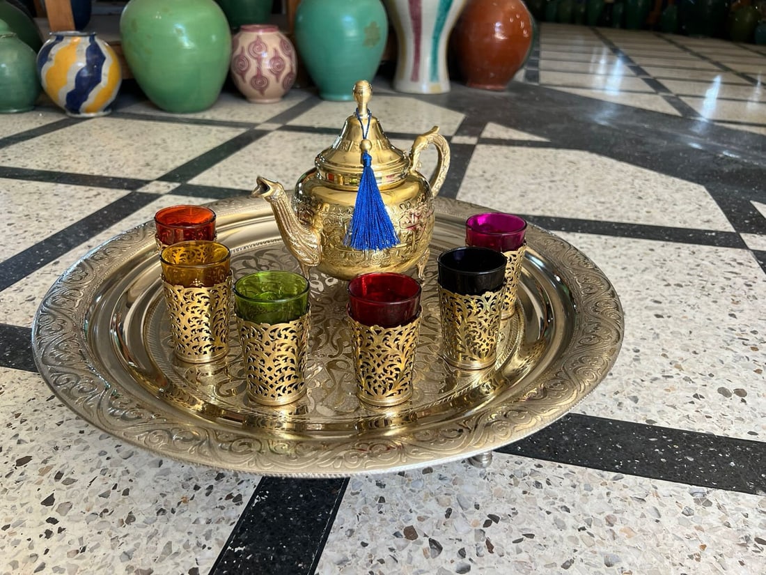 1.6 ft - 50cm Moroccan brass tea table Boho Coffee table Large Brass Tray hand engraved brass: 1.6 ft - 50cm Moroccan brass tea table Boho Coffee table Large Brass Tray hand engraved brass table authentic copper table MOROCCAN BRASS / WOOD TABLE We all know and are certain that Moroccan tea is