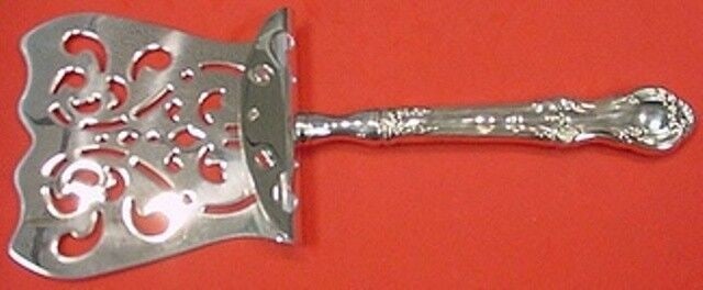 Joan of Arc by International Sterling Silver Asparagus Server Hooded Custom: Joan of Arc by International Sterling Silver Asparagus Server Hooded Custom Composition: Sterling Silver Age: Post-1940 Pattern: Joan of Arc Type: Asparagus Server Featured Refinements: International 