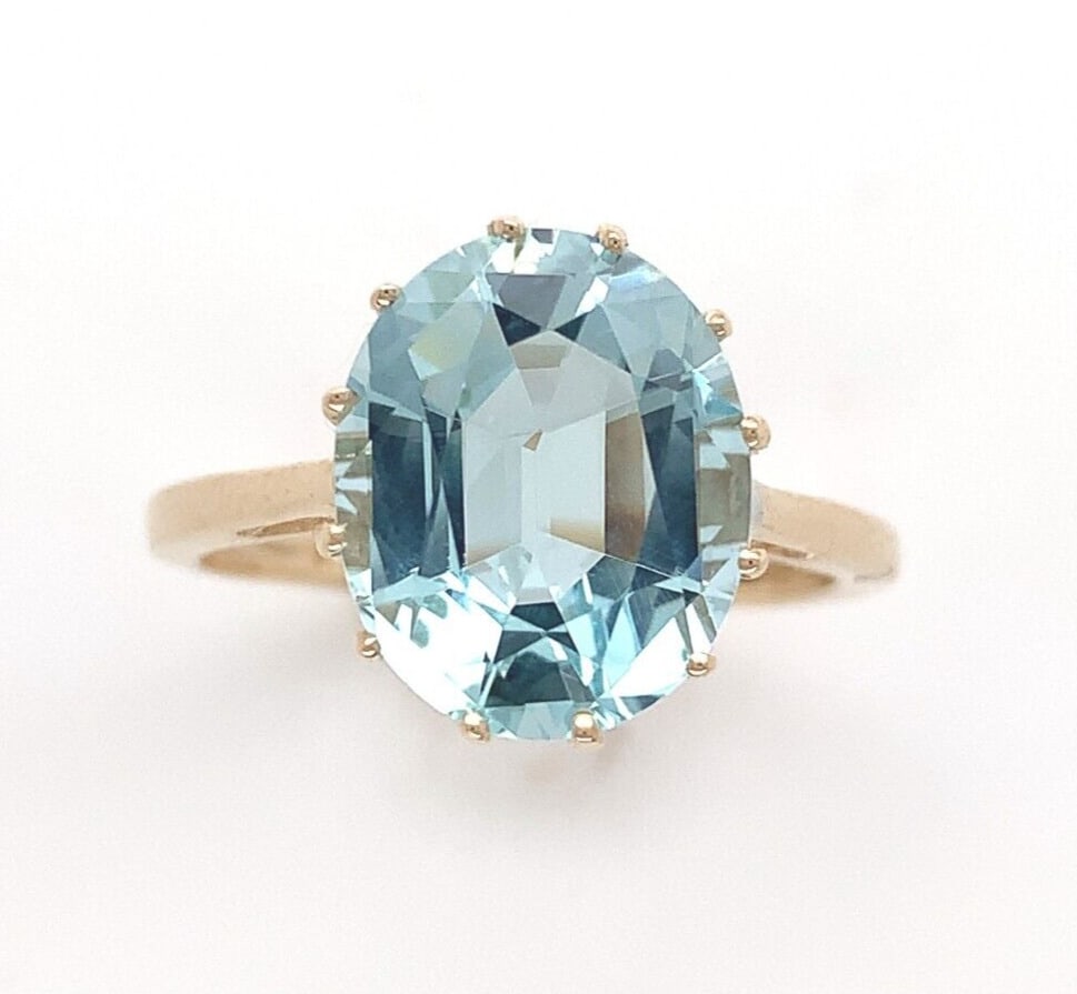 10k Yellow Gold 3.13 Carat Oval Cut Genuine Natural Aquamarine Ring: 10k Yellow Gold 3.13 Carat Oval Cut Genuine Natural Aquamarine Ring Color: Blue Gold Main Stone Color: Blue Material: Metal Metal: Yellow Gold Main Stone: Aquamarine Ring Size: 6 Type: Ring Metal Puri
