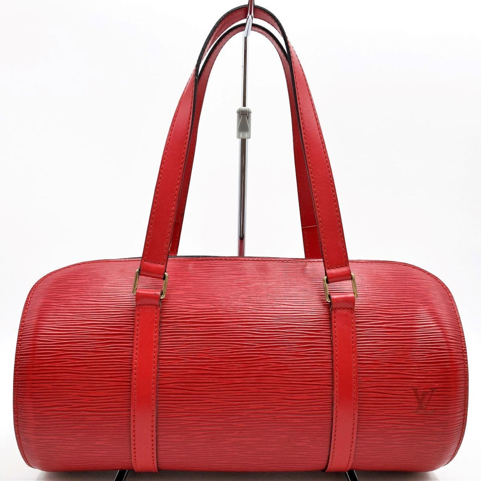 LOUIS VUITTON Louis Vuitton Soufflo Epi Shoulder Bag Red PVC Women's M52227: LOUIS VUITTON Louis Vuitton Soufflo Epi Shoulder Bag Red PVC Women's M52227 Brand: Louis Vuitton Type: Shoulder bag Material: PVC PVC: Color: Red color Gender: Women Size (HxWxD): 16cm x 31cm x 14cm /