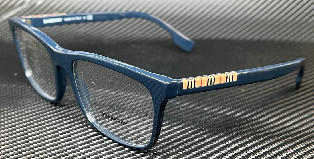 BURBERRY BE2334 3961 Blue Rectangle 57 mm Mens Eyeglasses: BURBERRY BE2334 3961 Blue Rectangle 57 mm Mens Eyeglasses Frame Color: Blue Type: Eyeglasses Style: Rectangle New The Mynt Guarantee: All items in this auction are guaranteed to be 100% authentic. At