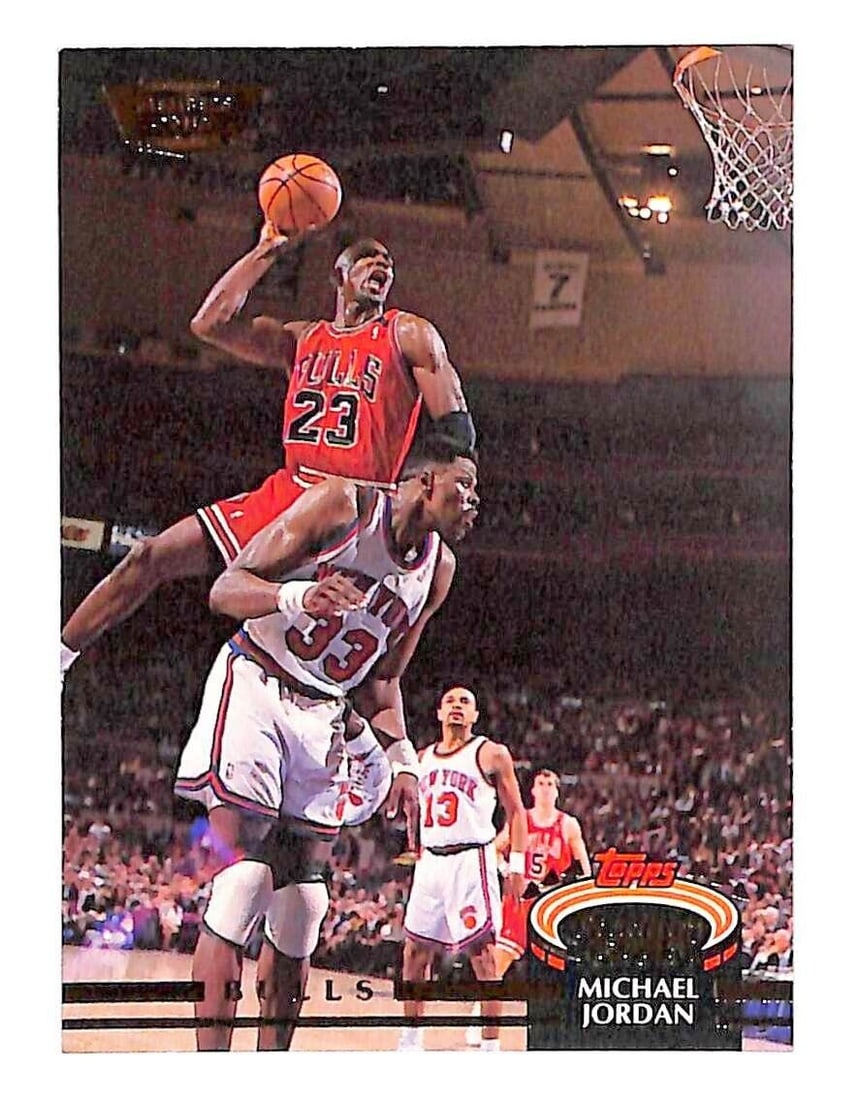 Michael Jordan 1992-93 Topps Stadium Club Members Only Bulls 90179: Michael Jordan 1992-93 Topps Stadium Club Members Only Bulls 90179 League: NBA Player: Michael Jordan Set: 1992-93 Topps Stadium Club Year Manufactured: 1992 Player/Athlete: Michael Jordan Graded: No 