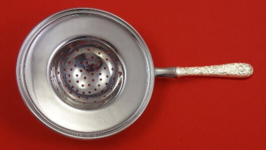 Repousse by Kirk Sterling Silver Tea Strainer Over the Cup HH Custom Made: Repousse by Kirk Sterling Silver Tea Strainer Over the Cup HH Custom Made Pattern: Repousse Composition: Sterling Silver Age: Post-1940 Repousse by kirksterling silver hollow handle with silverplated 