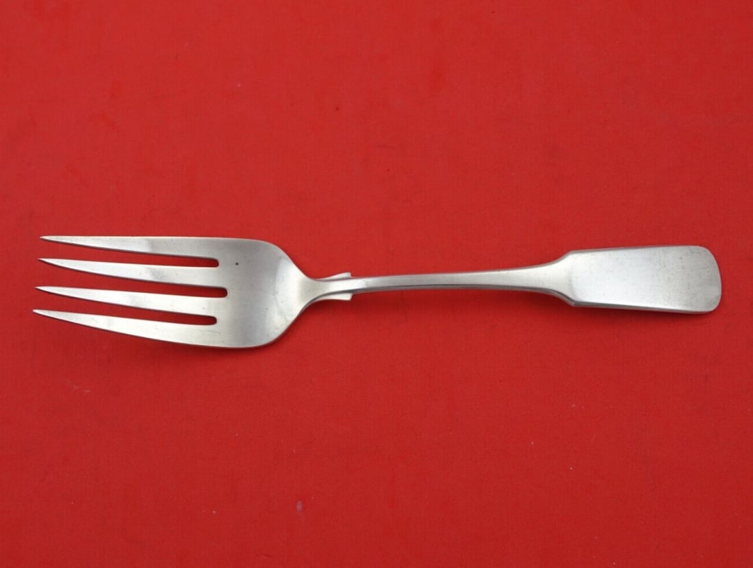 Eighteen Ten 1810 by International Sterling Silver Cold Meat Fork 8" Serving: Eighteen Ten 1810 by International Sterling Silver Cold Meat Fork 8" Serving Pattern: Eighteen Ten Type: Serving Fork Composition: Sterling Silver Maker: International Age: 1900-1940 Eighteen ten 1810