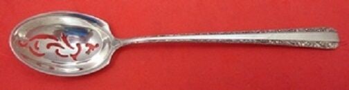 Candlelight by Towle Sterling Silver Olive Spoon Pierced Original 6": Candlelight by Towle Sterling Silver Olive Spoon Pierced Original 6" Type: Serving Spon Age: 1900-1940 Pattern: Candlelight Composition: Sterling Silver Maker: Towle Featured Refinements: Sterling Sil