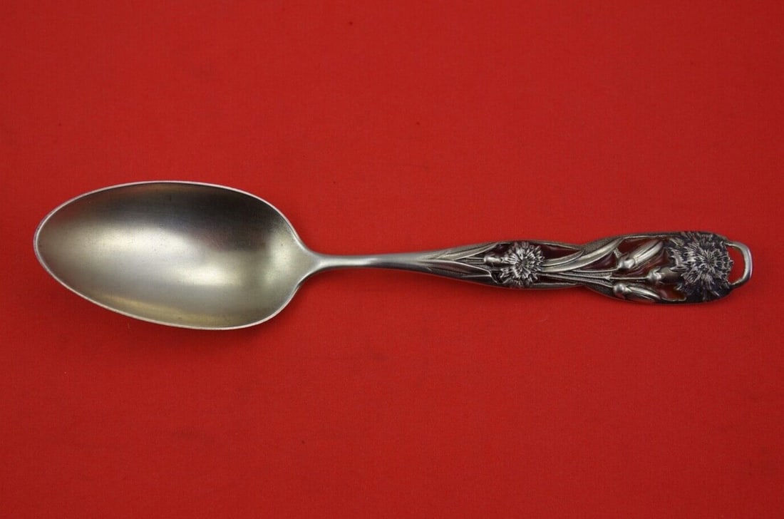 Flora by Shiebler Sterling Silver Teaspoon #11 light vermeil pierced 5 5/8": Flora by Shiebler Sterling Silver Teaspoon #11 light vermeil pierced 5 5/8" Pattern: Flora Composition: Sterling Silver Type: Flatware - Spoons Maker: Shiebler Age: 1850-1899 Flora by shieblersterling