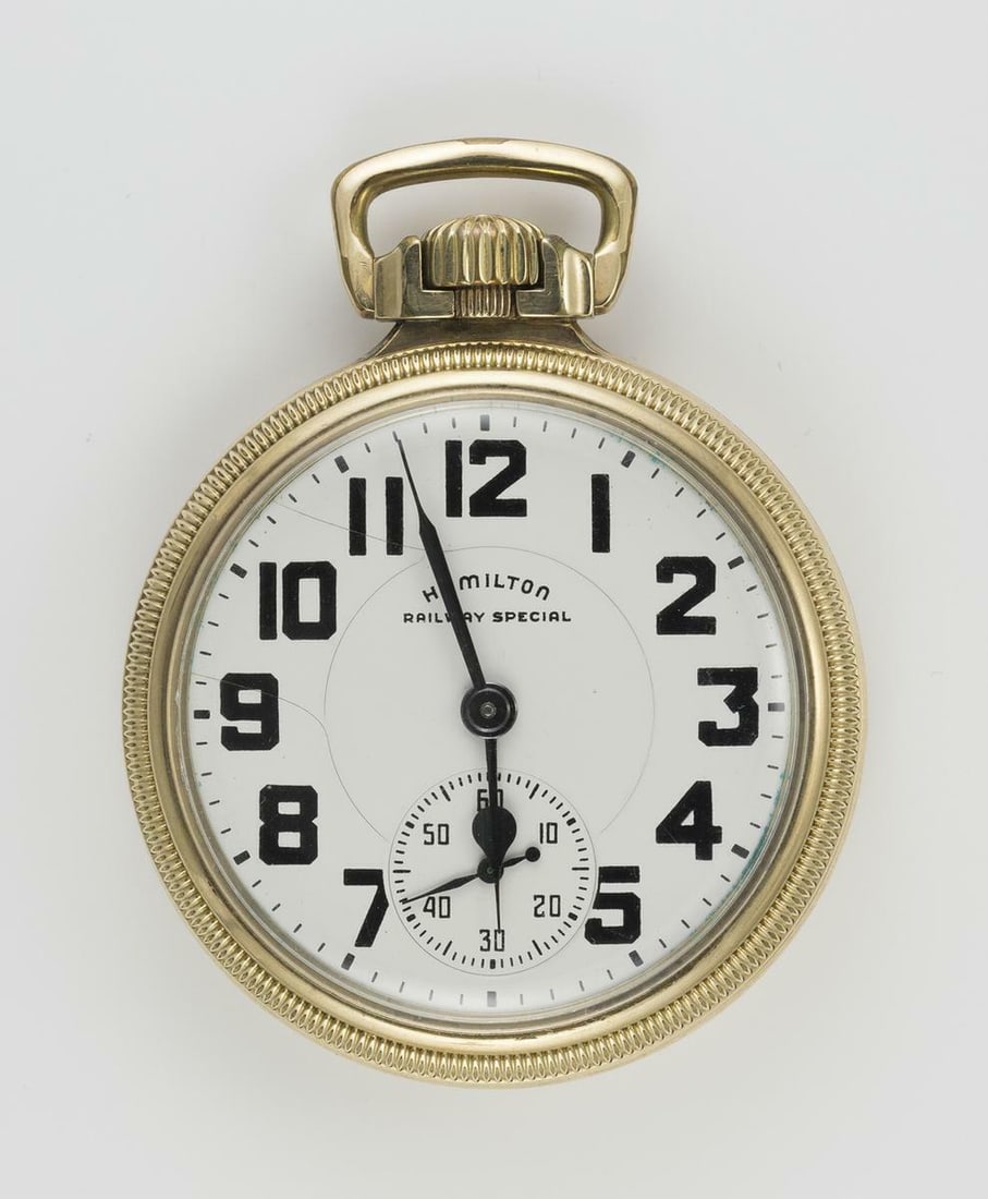 c1949-A 16 Size Hamilton 21J Railway Special Pocket Watch 992B: c1949-A 16 Size Hamilton 21J Railway Special Pocket Watch 992B Closure: Open Face Number Of Jewels: 21 Jewels Year Manufactured: 1940-1949 Material: Gold Plated Features: 12-Hour Dial Movement: Mechan