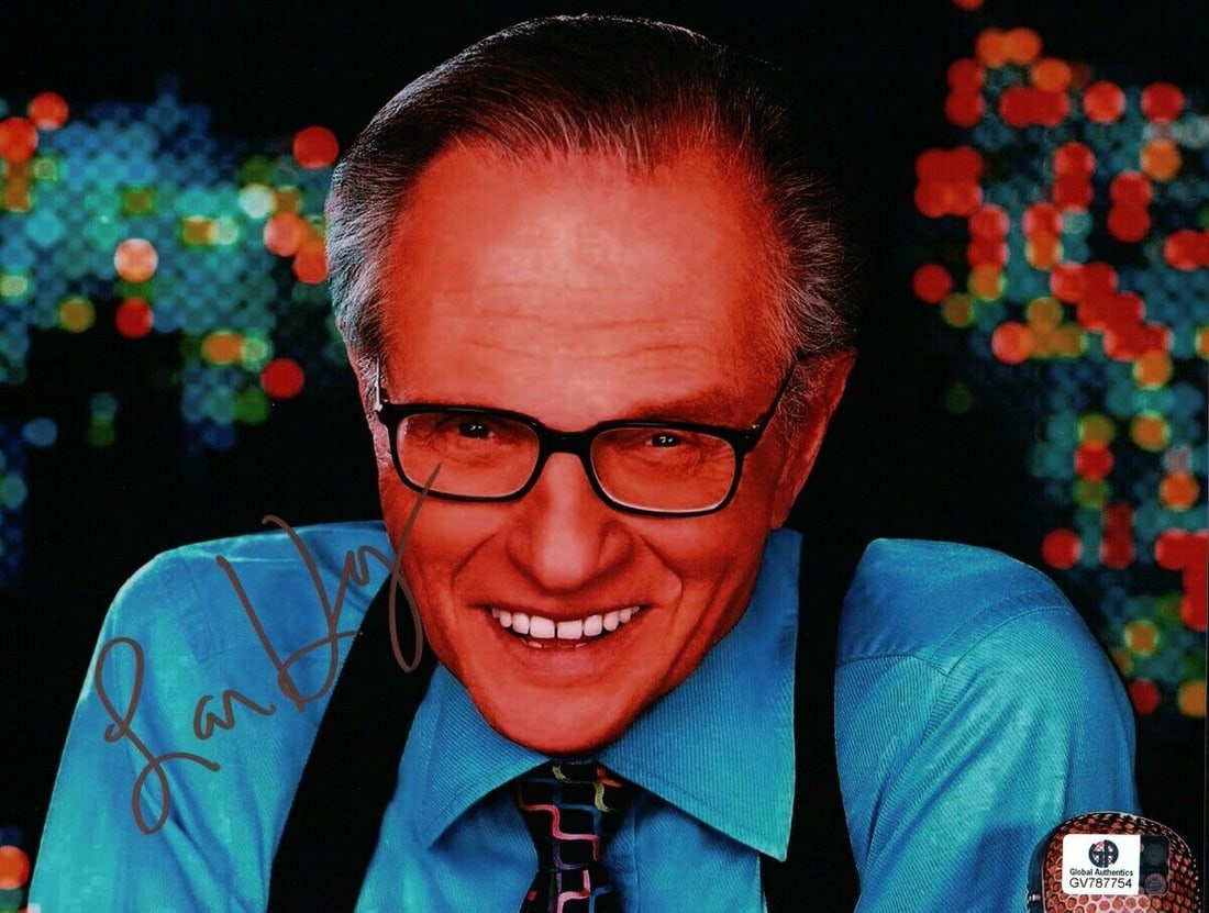 Larry King Signed Autographed 8X10 Photo CNN Close-Up Legend: Larry King Signed Autographed 8X10 Photo CNN Close-Up Legend Object Type: Photograph Industry: Television Original/Reproduction: Original Autograph Authentication: Global Authentics (GAI) Pre-Owned Wh