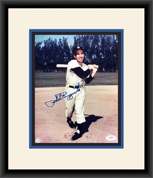 Phil Rizzuto New York Yankees Signed Photo 8x10 NEWLY CUSTOM FRAMED JSA COA: Phil Rizzuto New York Yankees Signed Photo 8x10 NEWLY CUSTOM FRAMED JSA COA Seller Notes: "Mint Condition Newly Custom Framed" Sport: Baseball-MLB Player: Phil Rizzuto Autograph Authentication: James 