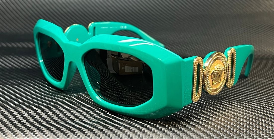 VERSACE VE4425U 536487 Dark Green Grey Mens 53 mm Sunglasses: VERSACE VE4425U 536487 Dark Green Grey Mens 53 mm Sunglasses Frame Color: Green Type: Sunglasses New The Mynt Guarantee: All items in this auction are guaranteed to be 100% authentic. At Your Service: