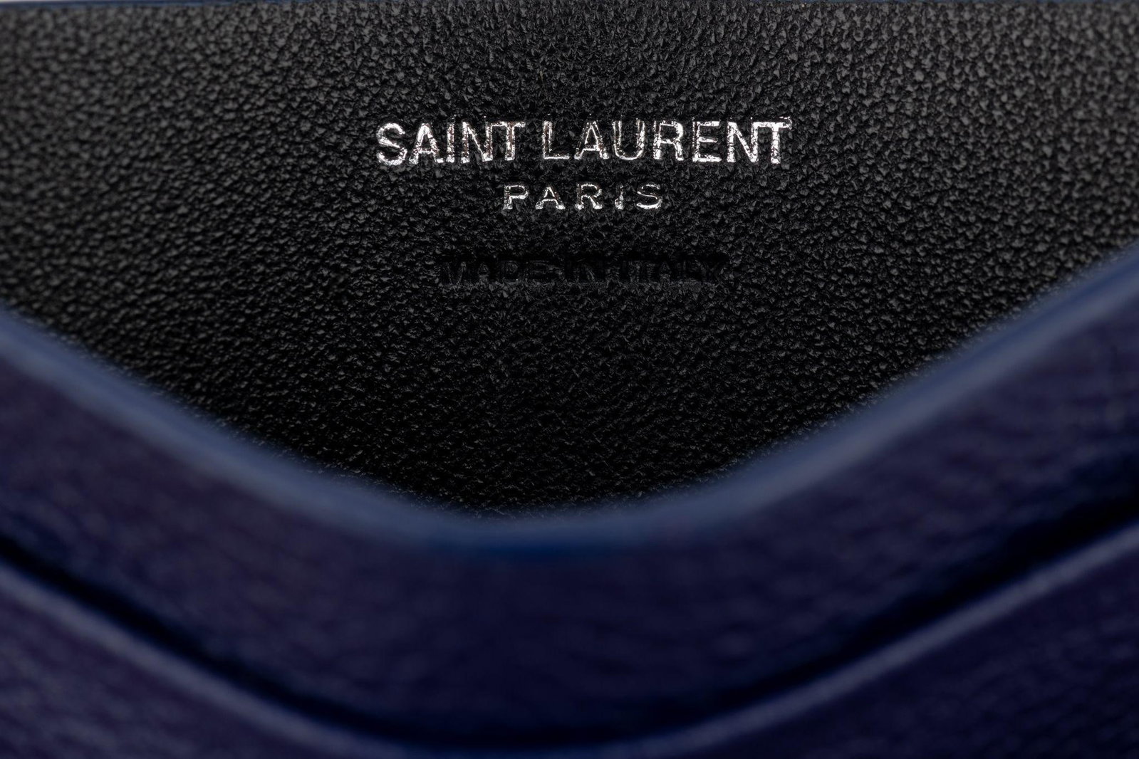 YSL New Navy Blue Credit Card Wallet: YSL New Navy Blue Credit Card Wallet Brand: Yves Saint Laurent Dimensions: Height: 2.75 in (6.99 cm)Length: 4.25 in (10.8 cm) Period: 21st Century Pre-Owned The Mynt Guarantee: All items in this aucti