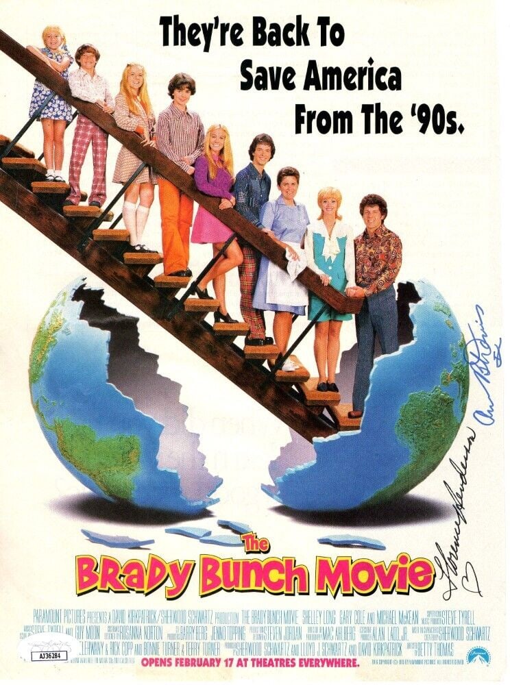 Florence Henderson Ann B. Davis Signed Autographed Magazine Photo JSA: Florence Henderson Ann B. Davis Signed Autographed Magazine Photo JSA Object Type: Photograph Industry: Television Original/Reproduction: Original Autograph Authentication: James Spence (JSA) Pre-Owne