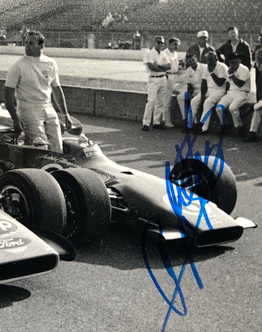 AJ FOYT Signed Indianapolis 500 8x10 Photo Newly Custom Framed PSA/DNA COA: AJ FOYT Signed Indianapolis 500 8x10 Photo Newly Custom Framed PSA/DNA COA Player: AJ FOYT Sport: Racing Signed: Yes Original/Reprint: Original Autograph Authentication: Professional Sports (PSA/DNA) 