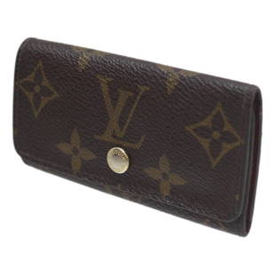 LOUIS VUITTON Multicle 4 Key Case Monogram M62631 CT1058: LOUIS VUITTON Multicle 4 Key Case Monogram M62631 CT1058 Brand: Louis Vuitton Line: Monogram Model: M62631 Type: Keycase Gender: Women Men Material: Monogram Monogram: Number of Key Hooks: 4