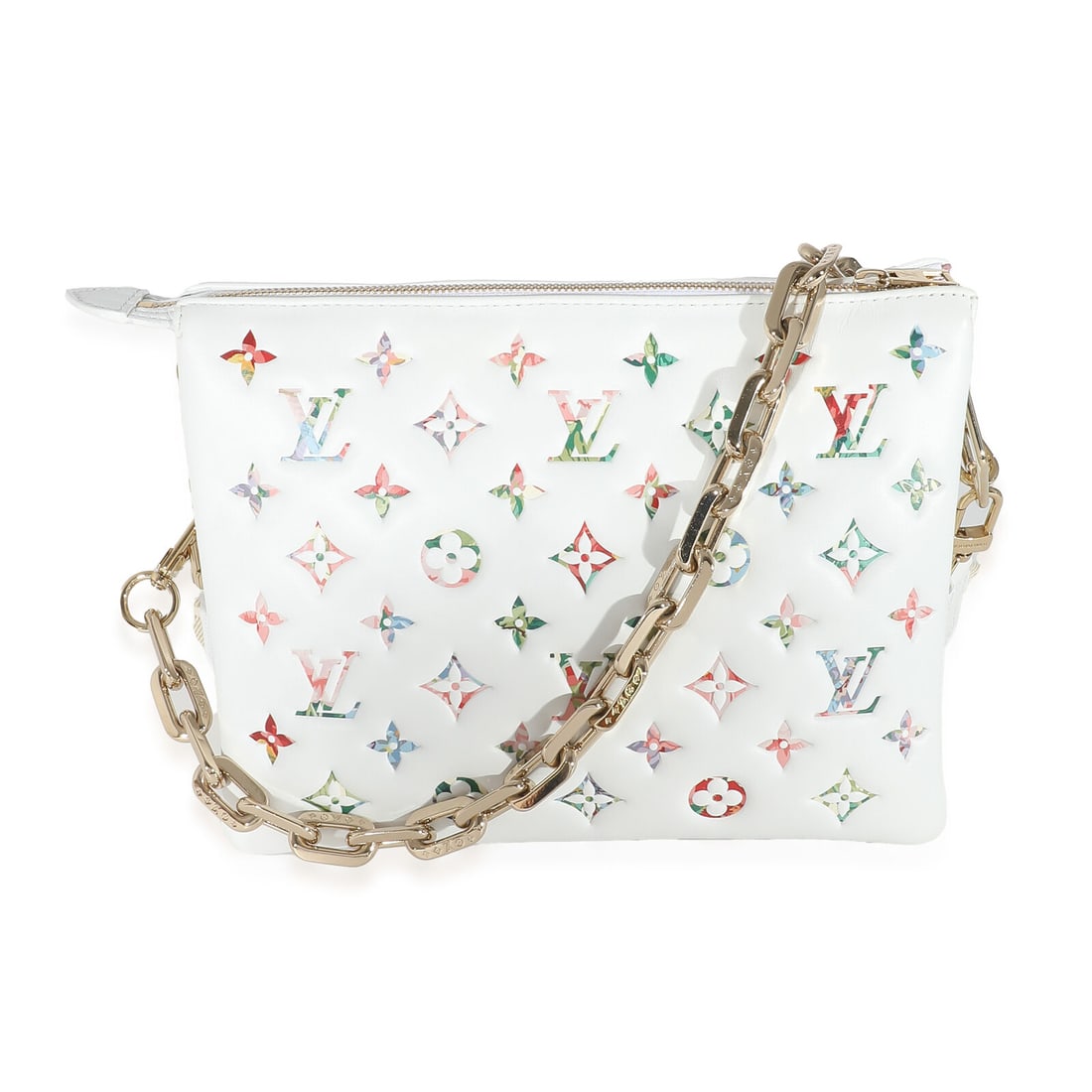 Louis Vuitton Cream Monogram Embossed Puffy Lambskin LV Garden Coussin PM: Louis Vuitton Cream Monogram Embossed Puffy Lambskin LV Garden Coussin PM Dimensions: 10.5 x 7.5 x 4 Handbag Accessories: Additional Strap;Box;Dustbag;Gift Ribbon;Removable Straps Bag Width: 10.5 in B