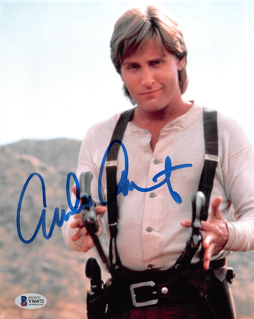 Emilio Estevez Young Guns Signed 8x10 Photo Autographed BAS #Y06072: Emilio Estevez Young Guns Signed 8x10 Photo Autographed BAS #Y06072 Industry: Movies Object Type: Photograph Original/Reproduction: Original Autograph Authentication: Beckett Product Coa: Beckett Prod