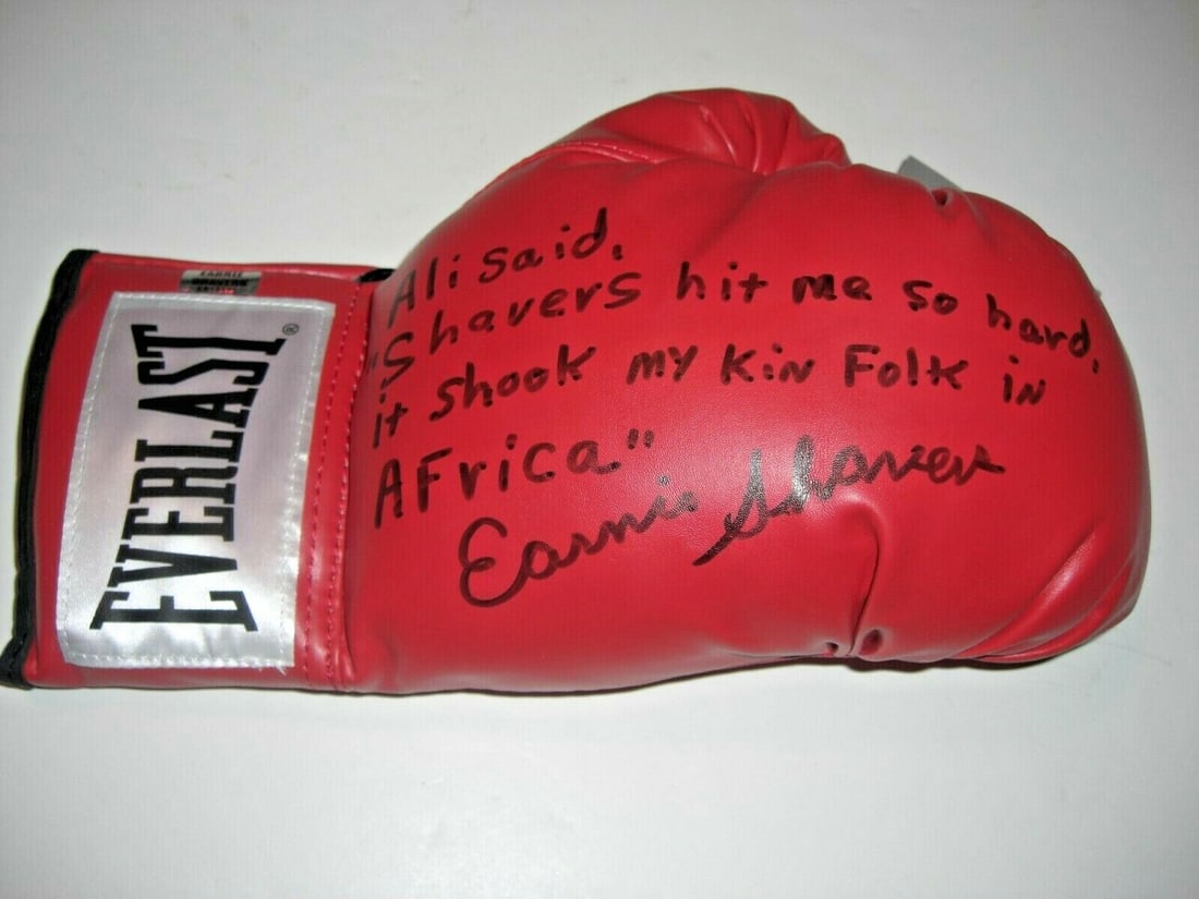 ERNIE SHAVERS BOXING STAR HIT ALI SO HARD SHAVERS/HOLO SIGNED BOXING GLOVE: ERNIE SHAVERS BOXING STAR HIT ALI SO HARD SHAVERS/HOLO SIGNED BOXING GLOVE Product: Glove Autograph Type: Entertainment: Originals Product Type: Gloves Sport: Boxing Original/Reprint: Original Pre-Own