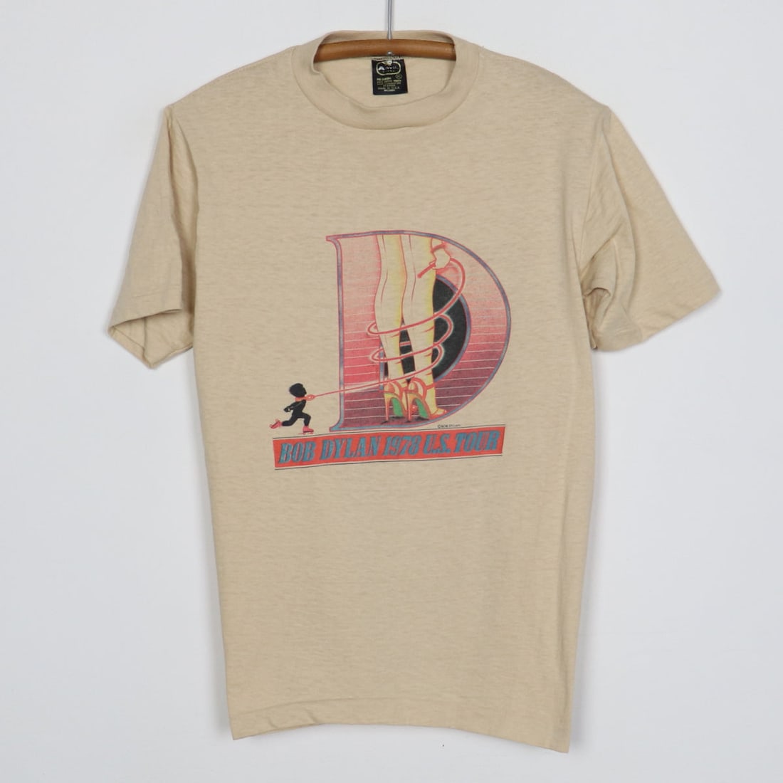 1978 Bob Dylan US Tour Shirt: 1978 Bob Dylan US Tour Shirt Original 1978 Bob Dylan US Tour Shirt. This is a true vintage shirt, not a modern reproduction. Sizes vary so please use measurements for best idea on fit. No back graphic