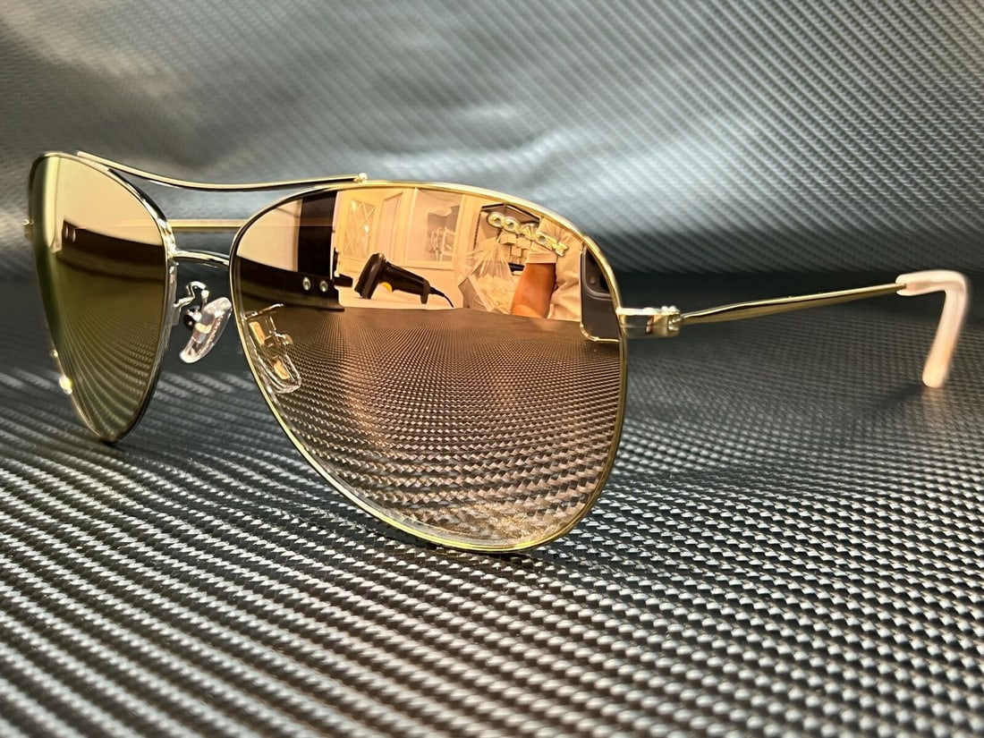 COACH HC7079 90056F Light Gold Pilot Womens 58 mm Sunglasses: COACH HC7079 90056F Light Gold Pilot Womens 58 mm Sunglasses Pattern: Solid Lens Technology: Gradient Mirrored Tinted Frame Color: Gold Uv Protection: UV400 Type: Sunglasses Lens Material: Glass Plast