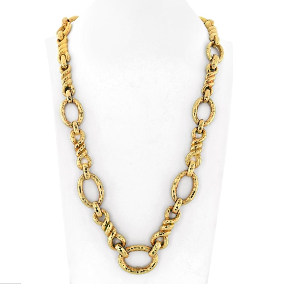 David Webb Platinum & 18K Yellow Gold Hammered Graduating Link Necklace: David Webb Platinum & 18K Yellow Gold Hammered Graduating Link Necklace Type: Necklaces Metal: Platinum & 18K Yellow Gold Grams: 252.4 Measurements: L: 28 inches Condition: Excellent. Signed By: WEBB