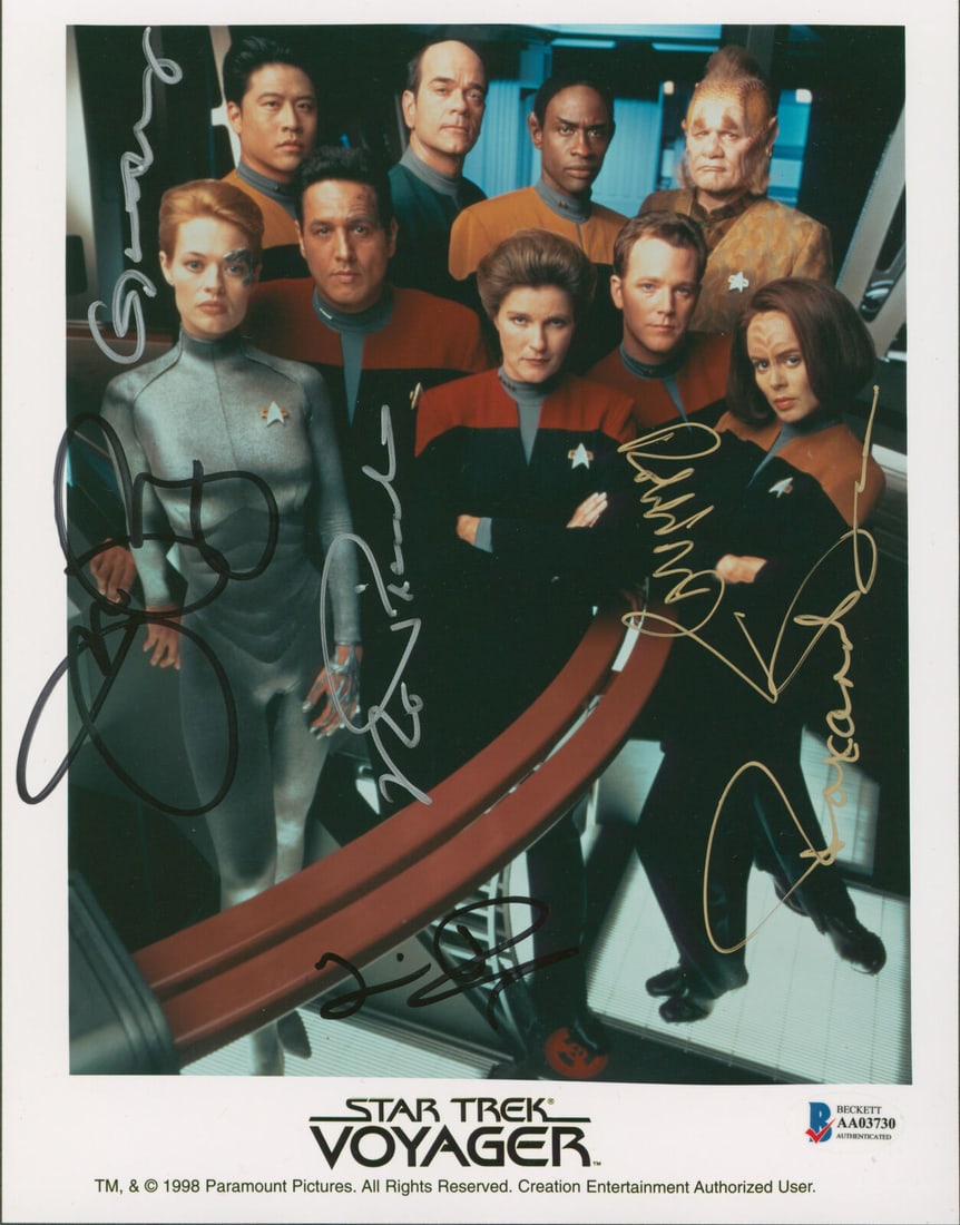 Star Trek Voyager (6) Ryan Dawson Russ +3 Signed 8x10 Photo BAS: Star Trek Voyager (6) Ryan Dawson Russ +3 Signed 8x10 Photo BAS Industry: Movies Object Type: Photograph Original/Reproduction: Original Autograph Authentication: Beckett Product Coa: Beckett Product 