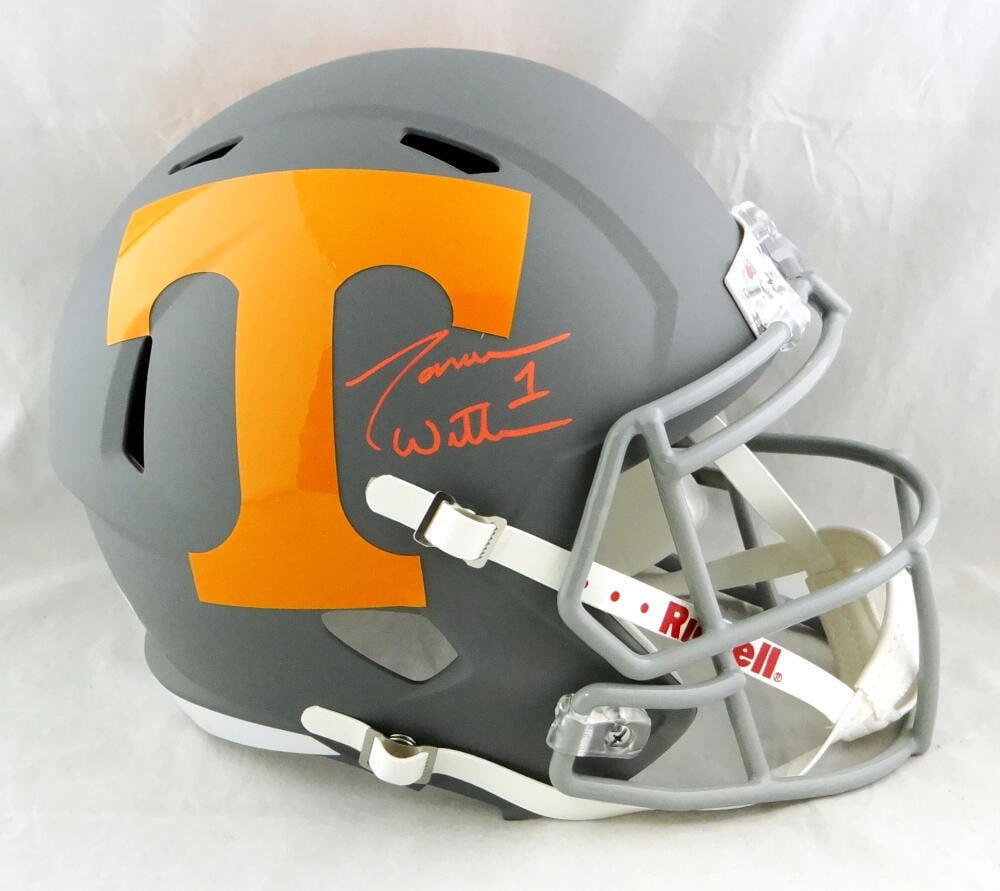Jason Witten Signed Tennessee Vols F/S AMP Speed Helmet- Beckett *Orange: Jason Witten Signed Tennessee Vols F/S AMP Speed Helmet- Beckett *Orange Sport: Football Product: Helmet Original/Reprint: Original Team: Tennessee Volunteers Autograph Authentication: Beckett Player: