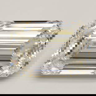 Loose Diamond - EMERALD 10.33ct G VS1: Loose Diamond - EMERALD 10.33ct G VS1 Source: This is a real non-mined Diamond that has been grown in a lab Shape: EMERALD Carats: 10.33 Color: G Clarity: VS1 Polish: EX Cut: EX Symmetry: EX