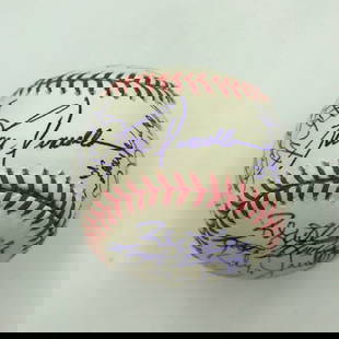 Nice 2010 Chicago Cubs Team Signed Major League Baseball 32 Sigs Beckett COA: Nice 2010 Chicago Cubs Team Signed Major League Baseball 32 Sigs Beckett COA Sport: Baseball-MLB Product: Ball Original/Reprint: Original Autograph Authentication: Beckett Team: Chicago Cubs 