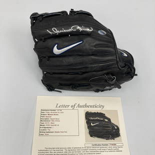 Mariano Rivera Signed Nike Game Model Baseball Glove JSA COA: Mariano Rivera Signed Nike Game Model Baseball Glove JSA COA Sport: Baseball Player: Mariano Rivera Signed: Yes Original/Reprint: Original Autograph Authentication: James Spence Authentication (JSA)