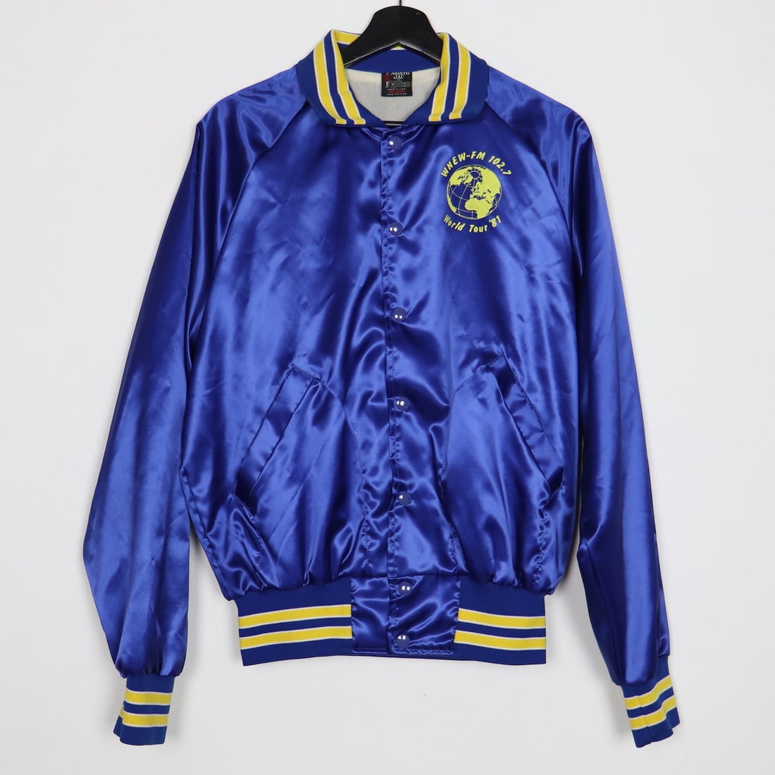 1981 The Moody Blues World Tour Jacket: 1981 The Moody Blues World Tour Jacket Original 1981 The Moody Blues World Tour Jacket. This is a true vintage jacket, not a modern reproduction. Sizes vary so please use measurements for best idea on
