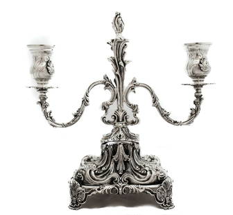 FINE 925 STERLING SILVER HANDMADE HEAVY CHASED LEAF ORNATE 2 LIGHT CANDELABRA: FINE 925 STERLING SILVER HANDMADE HEAVY CHASED LEAF ORNATE 2 LIGHT CANDELABRA Composition: Sterling Silver Maker: Made in Turkey Fine 925 Sterling Silver 2 Light Candelabra. Featuring handmade