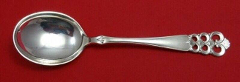 Norrona by David Andersen Sterling Silver Cream Soup Spoon Large 7" Silverware: Norrona by David Andersen Sterling Silver Cream Soup Spoon Large 7" Silverware Norrona by david andersensterling silver cream soup spoon, large 7" in the pattern norrona by david andersen. It is