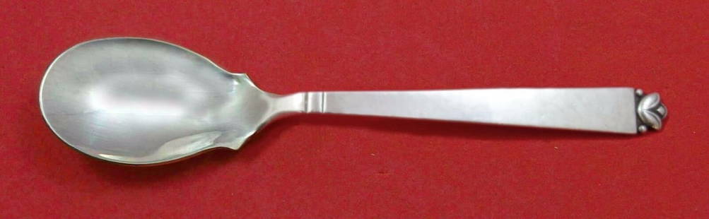 Oak Leaf by Old Newbury Crafters ONC Sterling Silver Ice Cream Spoon Custom Made: Oak Leaf by Old Newbury Crafters ONC Sterling Silver Ice Cream Spoon Custom Made Oak leaf by old newbury crafters oncsterling silver ice cream spoon custom made 5 3/4" in the pattern oak leaf by old n