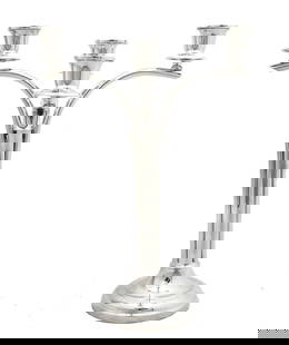 PORTUGUESE 925 STERLING SILVER HANDMADE CHASED MODERN 5 LIGHT CANDELABRA: PORTUGUESE 925 STERLING SILVER HANDMADE CHASED MODERN 5 LIGHT CANDELABRA Composition: Sterling Silver Maker: Made in Portugal Fine Portuguese 925 Sterling Silver 5 Light Candelabra. Features