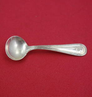 Commonwealth by Watson Sterling Silver Salt Spoon 2 1/4" Serving Heirloom: Commonwealth by Watson Sterling Silver Salt Spoon 2 1/4" Serving Heirloom Commonwealth by watson sterling silver salt spoon 2 1/4" in the pattern commonwealth by watson. It is monogrammed (monos vary)